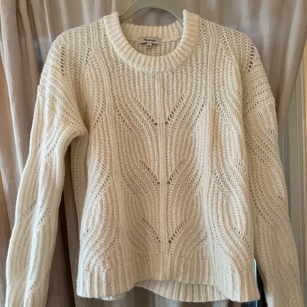 Madewell white / cream knit sweater, size small. Worn twice